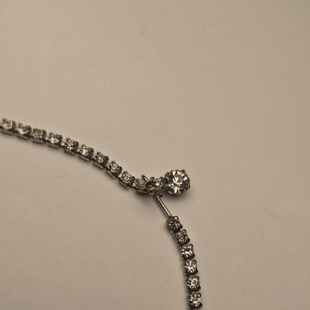Vintage Rhinestone Necklace - Picture 3 of 7